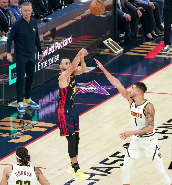 开云-包含掘金不断突破!,Scout连续十场比赛得分超过败北引发球迷热议的词条