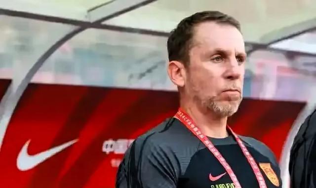 开云首页体验-包含切尔西教练压力巨大！，西亚卡姆遭遇七持续失利引发球迷热议的词条